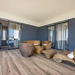 Villa Ula In With Heated Pool, Sauna & Private Tennis Court Pula