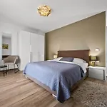 Ula In With Heated Pool, Sauna & Private Tennis Court