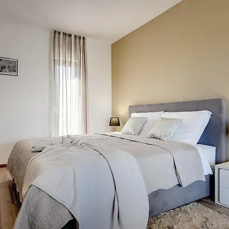 Villa Ula In With Heated Pool And Sauna