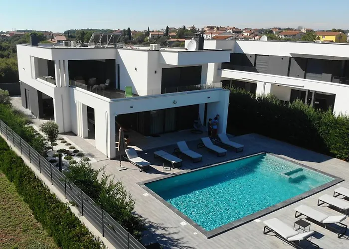 Ula In With Heated Pool And Sauna * Пула