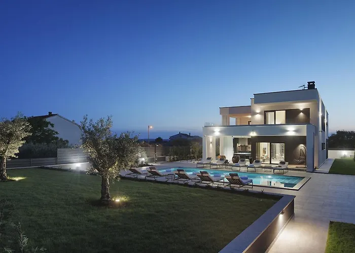 Вілла Ula In With Heated Pool And Sauna *