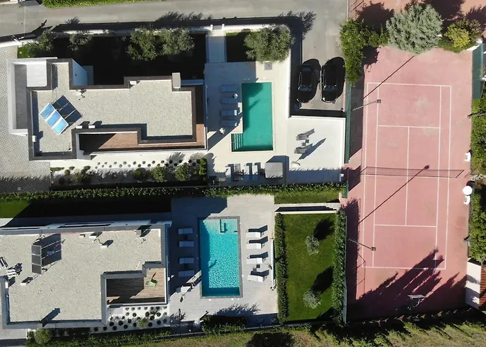 Вілла Ula In With Heated Pool And Sauna Пула